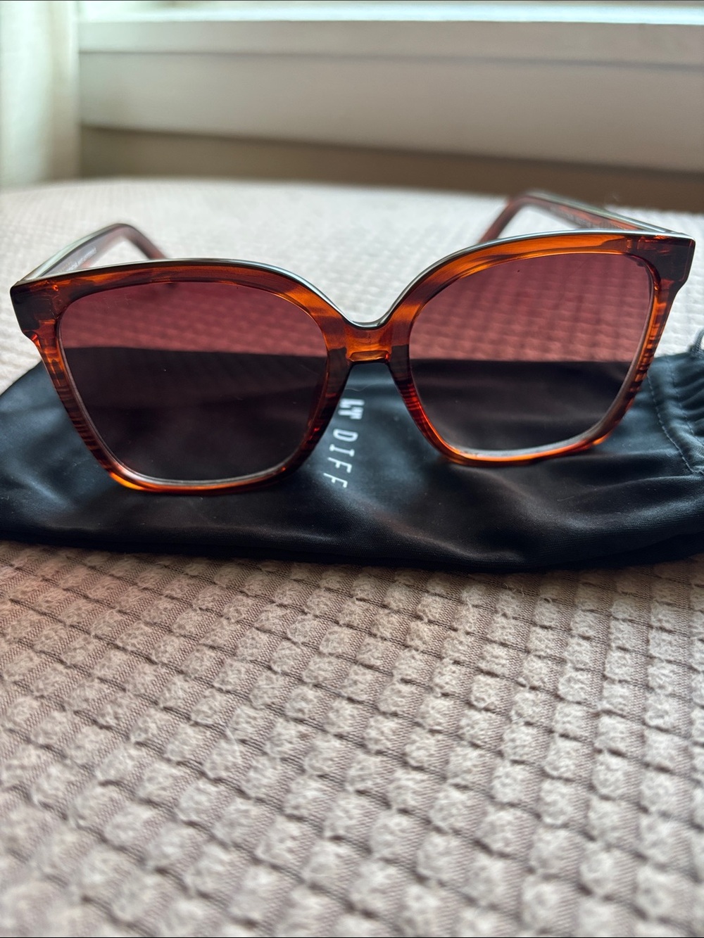 Diff Eyewear Tortoiseshell Brown Gradient Lens Sunglasses